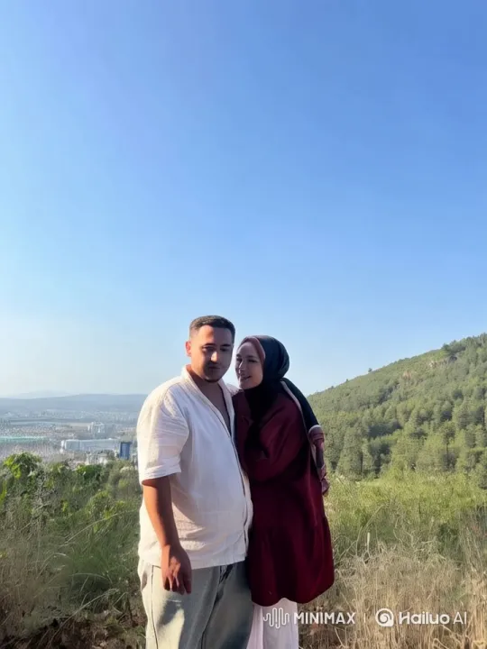 Family Reunion: Joyful Embrace Captured on iPhone – AI Generated Video | Hailuo AI