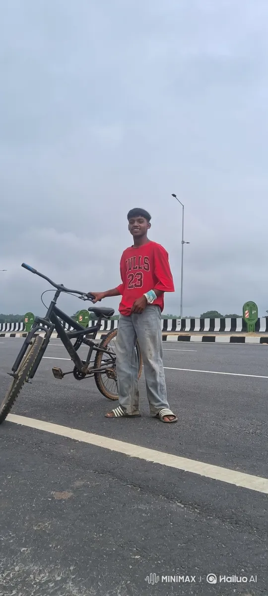 Young Man's Joyful Smile Captured in Slow Zoom – AI Generated Video | Hailuo AI