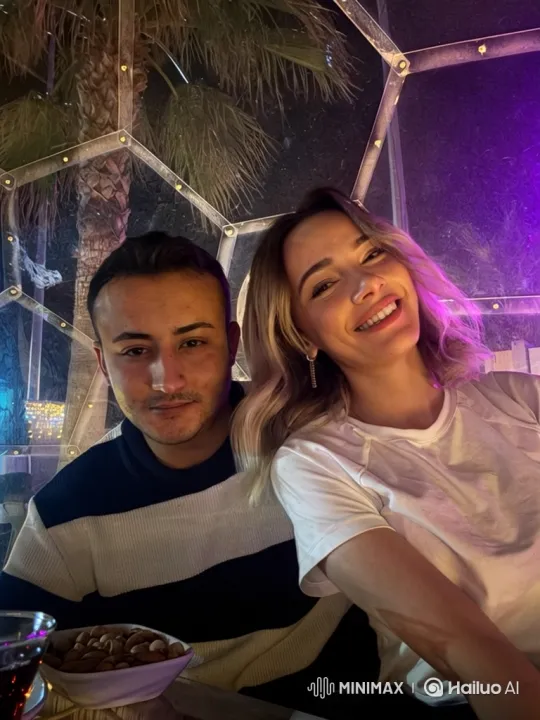 Family Embrace in Transparent Dining Dome – AI Generated Video | Hailuo AI