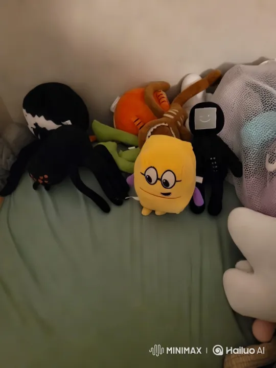 Plush Toys Enjoy Sugar Apple in Playful Scene – AI Generated Video | Hailuo AI