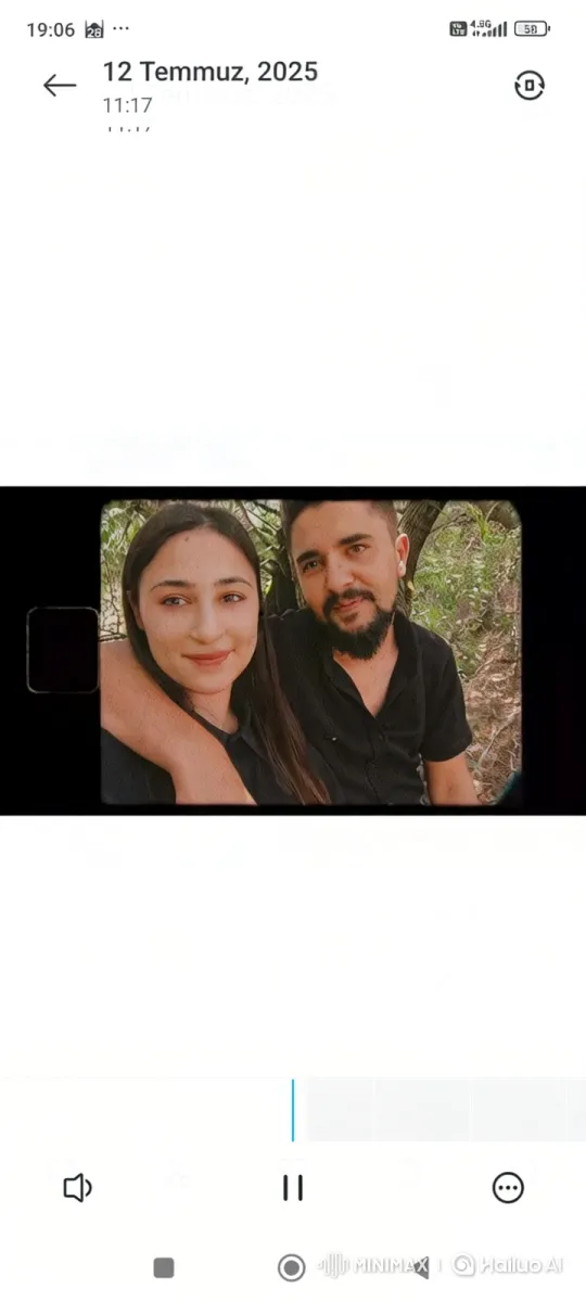 Vintage Forest Scene: Couple's Quiet Affection – AI Generated Video | Hailuo AI