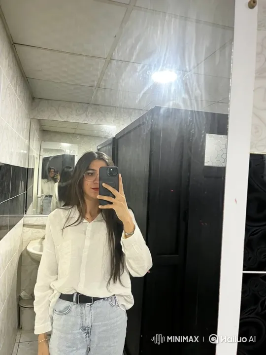 Young Woman Surprised by Police in Restroom – AI Generated Video | Hailuo AI