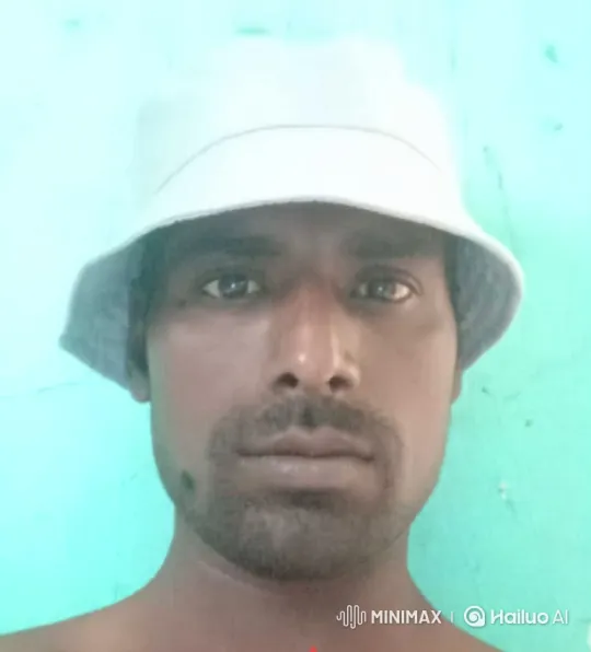 Portrait of a Man in White Bucket Hat – AI Generated Video | Hailuo AI