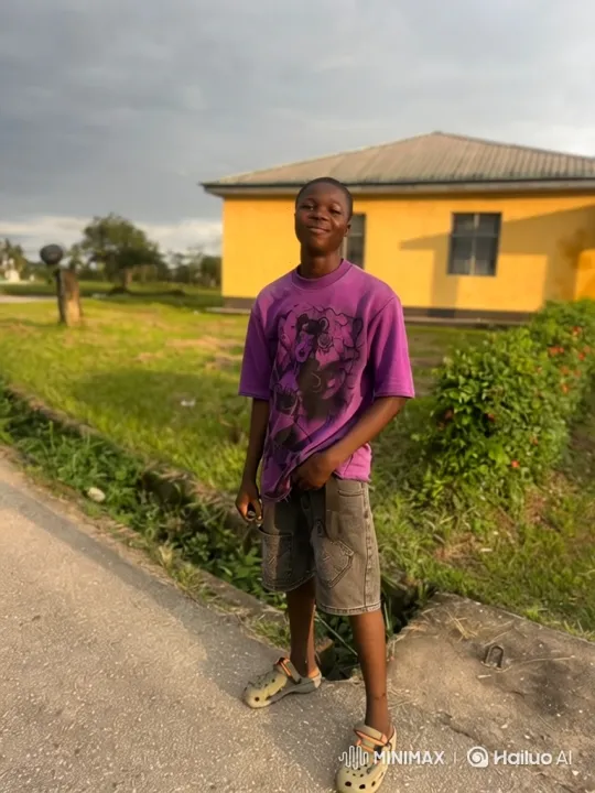 Young Black Man on Path with Dynamic Camera Movement – AI Generated Video | Hailuo AI