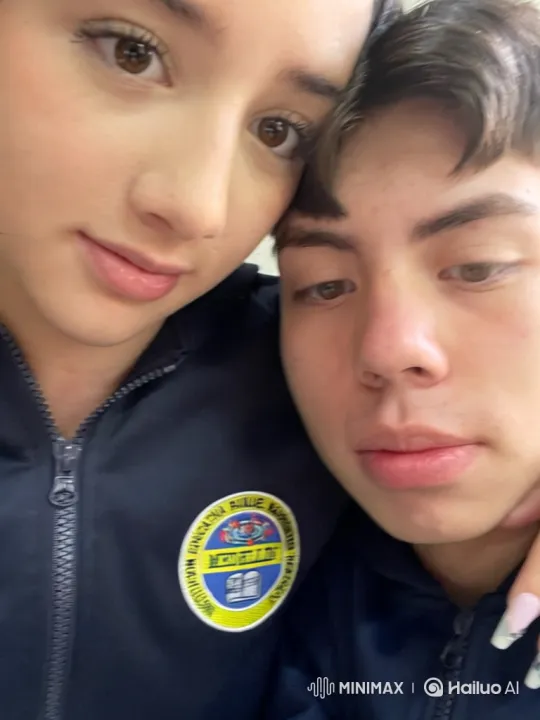 Family Bonding: A Tender Embrace – AI Generated Video | Hailuo AI