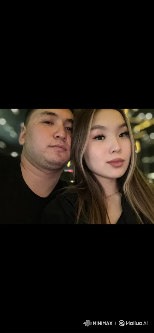 Family Harmony Captured on a Summer Evening – AI Generated Video | Hailuo AI