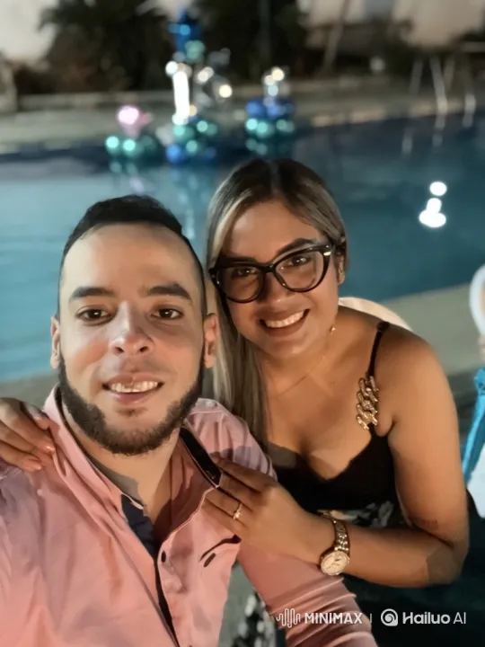 Family Portrait: Happy Parents and Child by the Pool – AI Generated Video | Hailuo AI