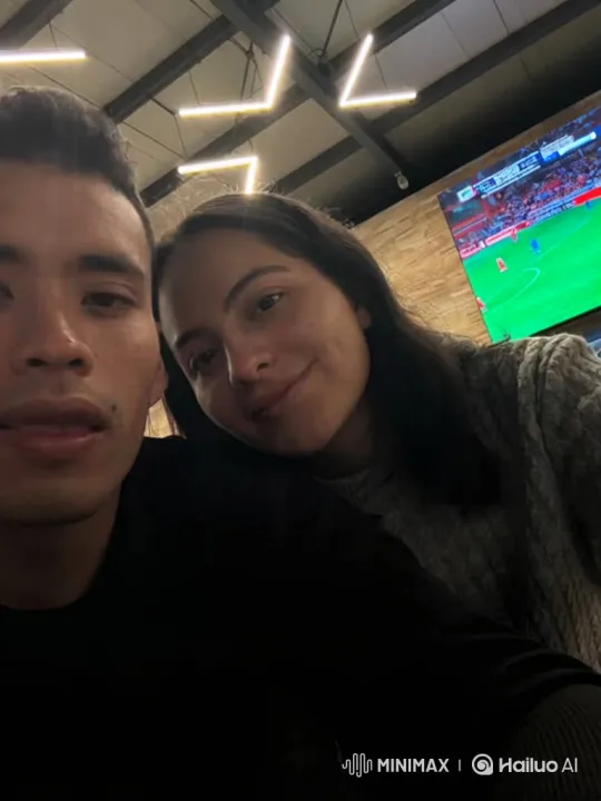 Family Moment: A Couple and Their Daughter Enjoying a Cozy Living Room – AI Generated Video | Hailuo AI