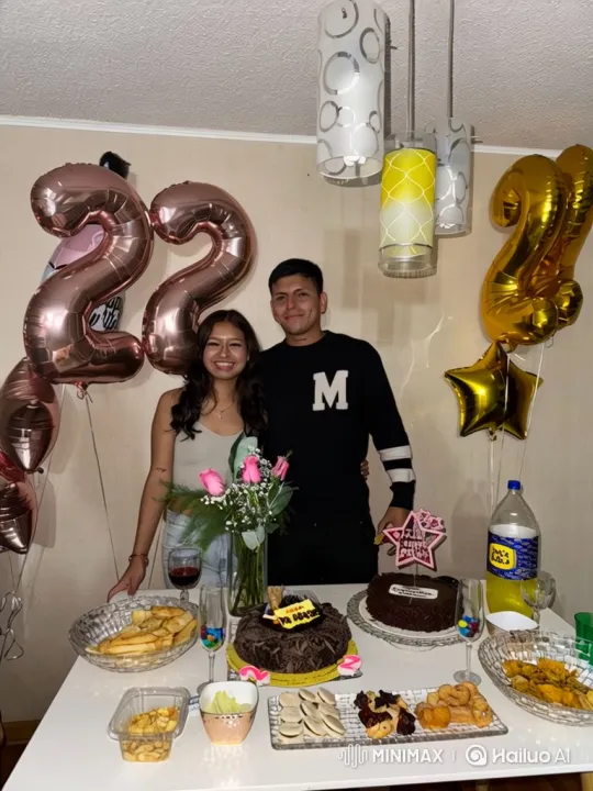 Young Family Celebrates with Heartwarming Home Video – AI Generated Video | Hailuo AI