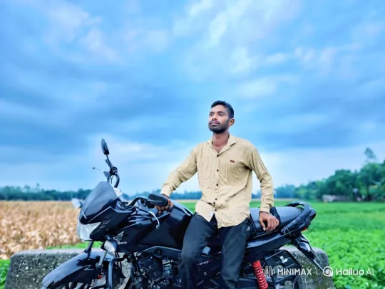 Young Couple in Solitude, Bonding in Nature and Park – AI Generated Video | Hailuo AI
