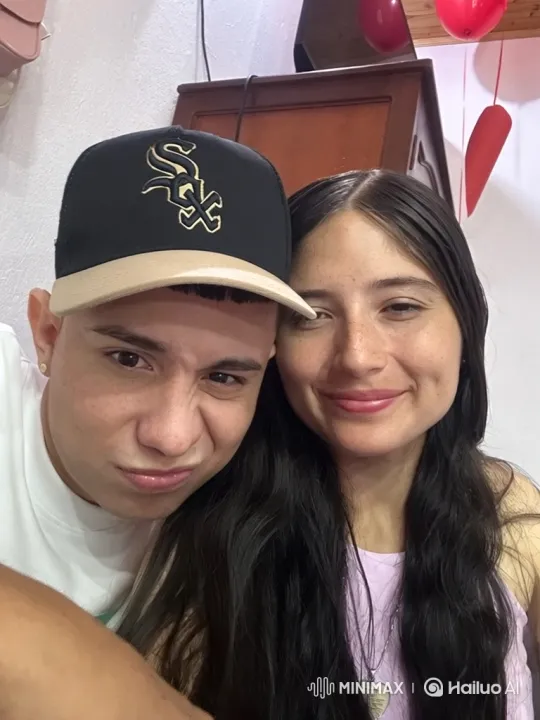 Young Couple Embraces Their Daughter in Heartwarming Moment – AI Generated Video | Hailuo AI