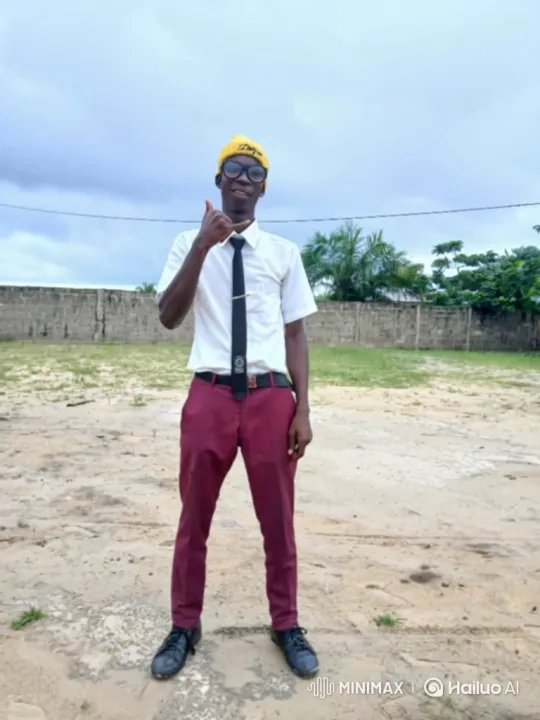 Young Man in Stylish Outfit Shows Confidence – AI Generated Video | Hailuo AI