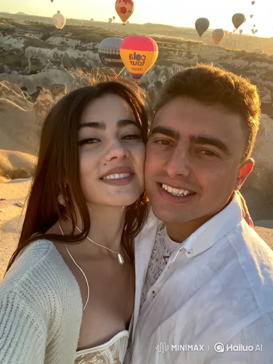 Family Reunion: Warm Summer Night Embrace – AI Generated Video | Hailuo AI