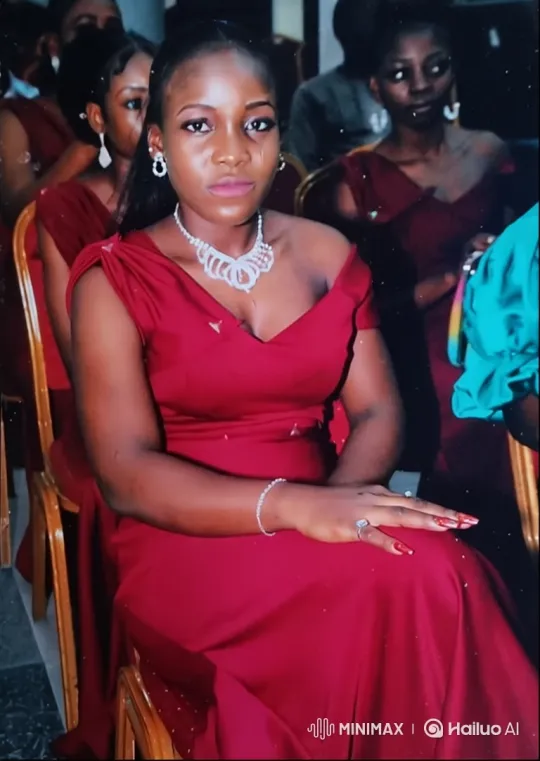Wedding Buffet Bandit Steals Food in Dramatic Escape – AI Generated Video | Hailuo AI