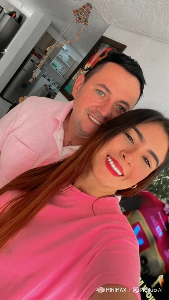 Woman and Child Share Intimate Embrace in Cozy Home – AI Generated Video | Hailuo AI
