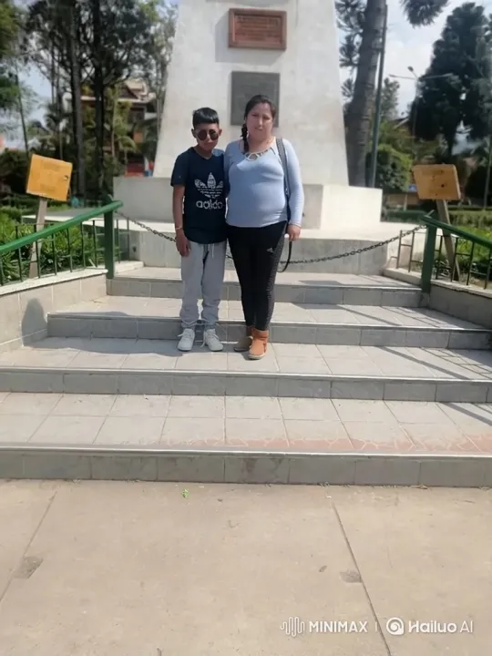 Family Embrace Captures Tender Love Moment – AI Generated Video | Hailuo AI