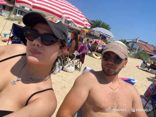 Family's Joyful Summer Beach Reunion Captured – AI Generated Video | Hailuo AI