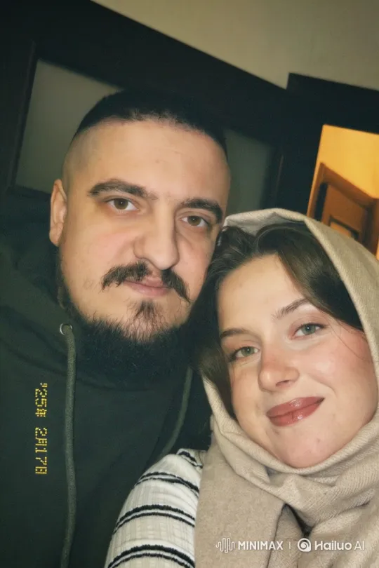 Family Reunion: Winter Evening's Joyful Embrace – AI Generated Video | Hailuo AI