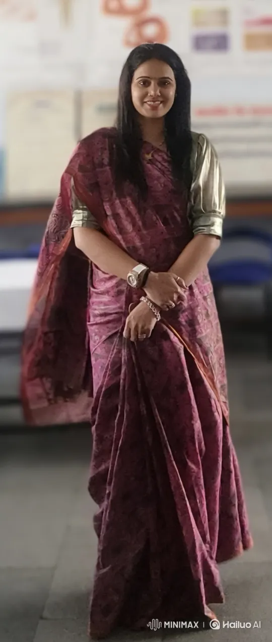 Elegant Woman in Maroon Sari Demonstrates Poise – AI Generated Video | Hailuo AI