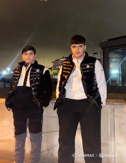 Urban Night: Young Men Detained by Police – AI Generated Video | Hailuo AI