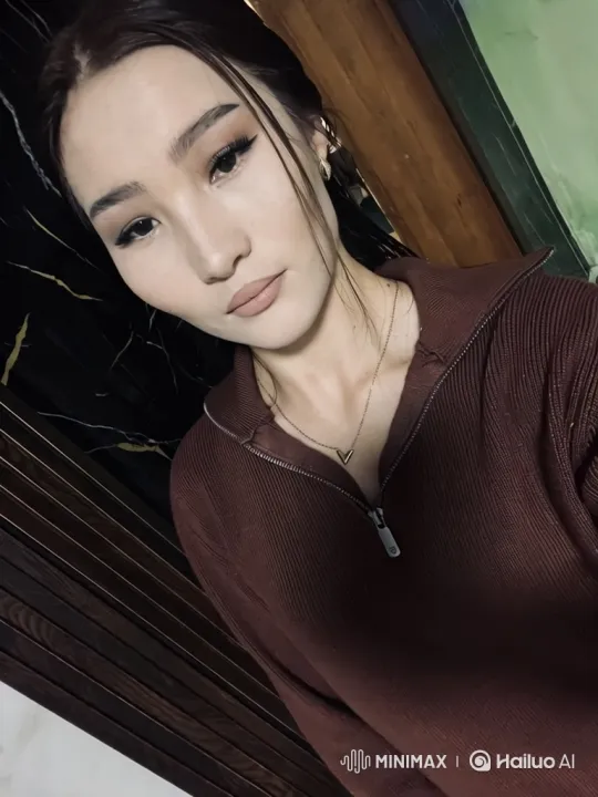 Summer Evening Family Reunion - iPhone Video – AI Generated Video | Hailuo AI