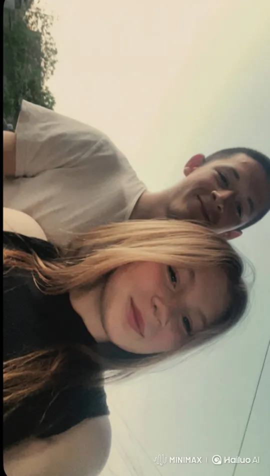 Family Embrace Captured on Summer Evening – AI Generated Video | Hailuo AI