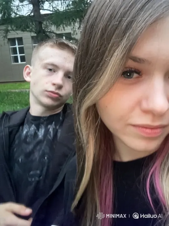 Young Couple's Tender Moment with Newborn – AI Generated Video | Hailuo AI