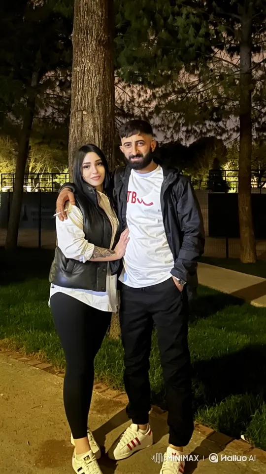 Couple's Nighttime Encounter with Police in Park – AI Generated Video | Hailuo AI