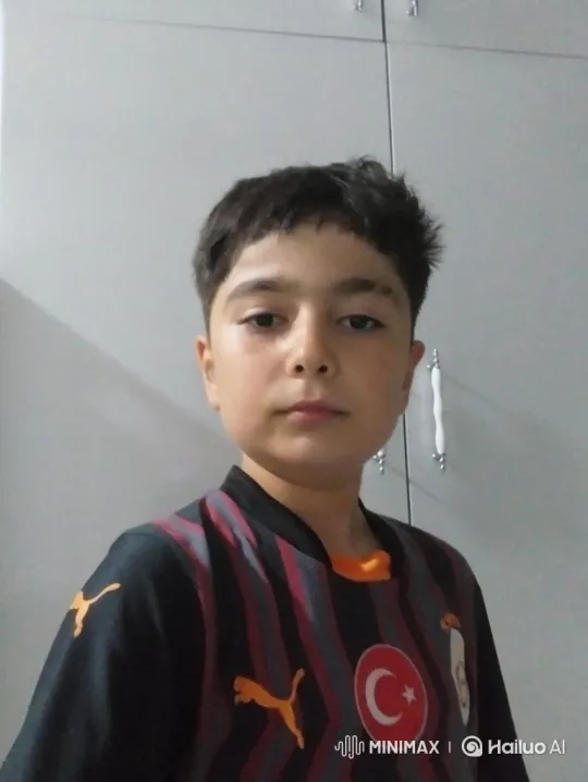 Young Boy Gently Guided by Police Officers – AI Generated Video | Hailuo AI