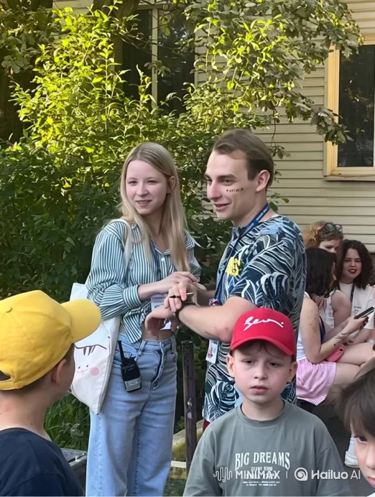 Family Embrace Captured on Summer Evening – AI Generated Video | Hailuo AI