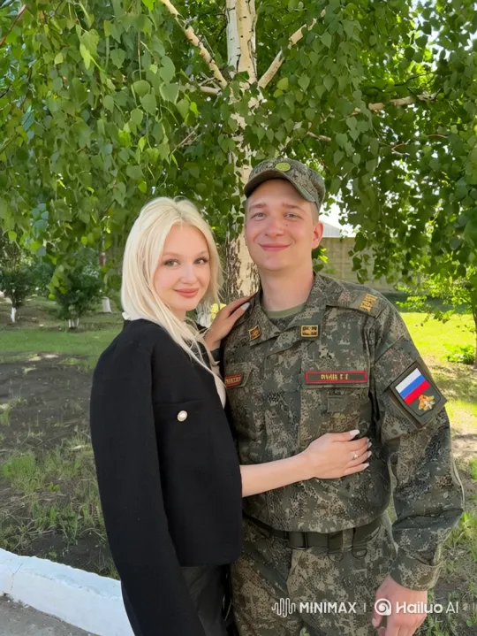 Military Family Reunion Captured in Heartwarming Video – AI Generated Video | Hailuo AI