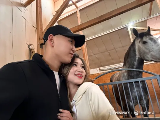 Family Reunion: Summer Evening Embrace – AI Generated Video | Hailuo AI