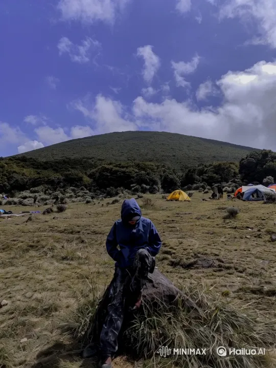 Epic Journey: From Mountain to Earth's Orbit – AI Generated Video | Hailuo AI