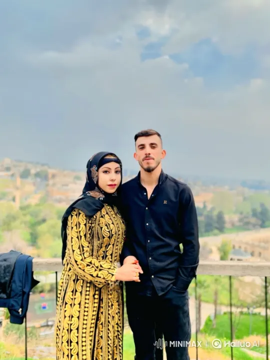 Couple and Child Embrace in Scenic City Overlook – AI Generated Video | Hailuo AI