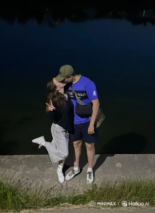 Family Love: Couple and Daughter Share a Tender Moment – AI Generated Video | Hailuo AI