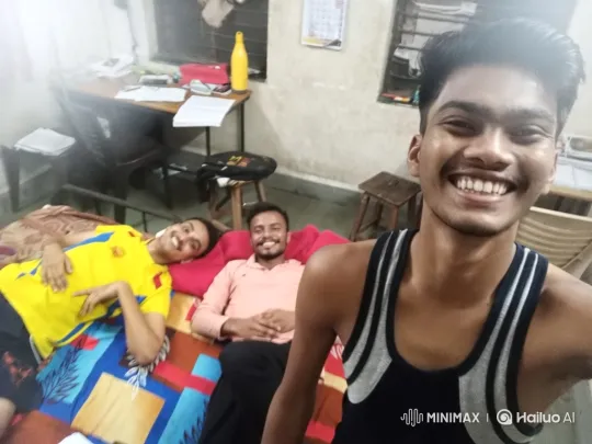 Narendra Modi Surprises Young Men in Dormitory Selfie – AI Generated Video | Hailuo AI