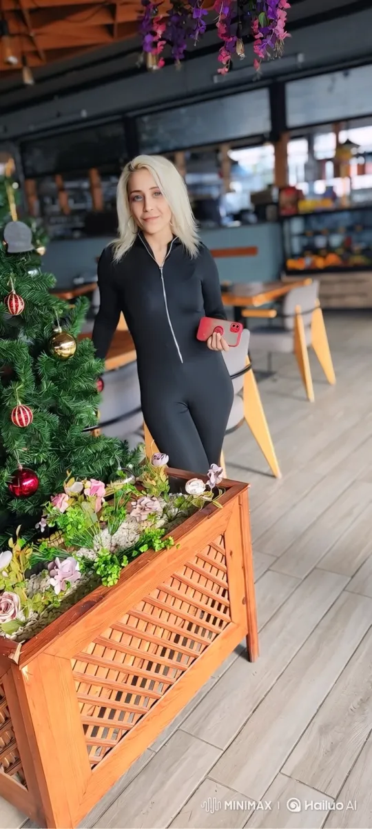 Christmas Eve Arrest: Woman Handcuffed in Café – AI Generated Video | Hailuo AI