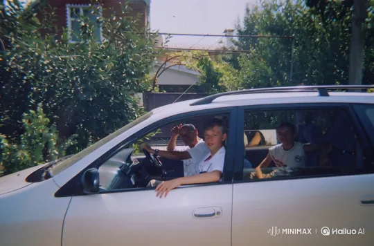 Family Outing: Nostalgic Moment in a Silver Car – AI Generated Video | Hailuo AI