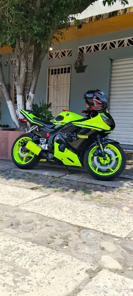 Motorcycle Transforms into Compact Jet Aircraft – AI Generated Video | Hailuo AI