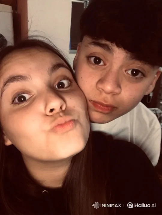Cozy Family Embrace Captured on Camera – AI Generated Video | Hailuo AI
