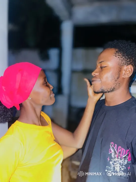 Couples' Intimate Moment Turns to Silent Disagreement – AI Generated Video | Hailuo AI