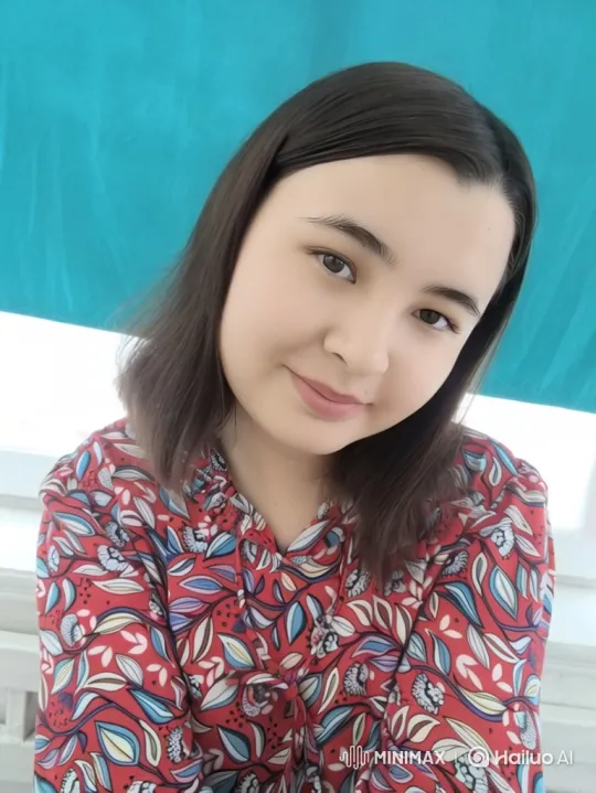 Young Woman with Warm Smile and Gentle Expressions – AI Generated Video | Hailuo AI