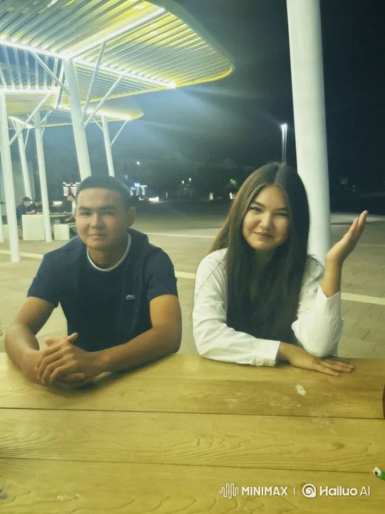 Family Embrace Captured in Candid Night Video – AI Generated Video | Hailuo AI