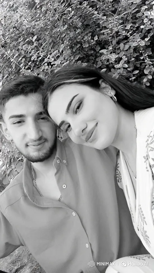 Young Couple Welcomes Child in Loving Family Portrait – AI Generated Video | Hailuo AI