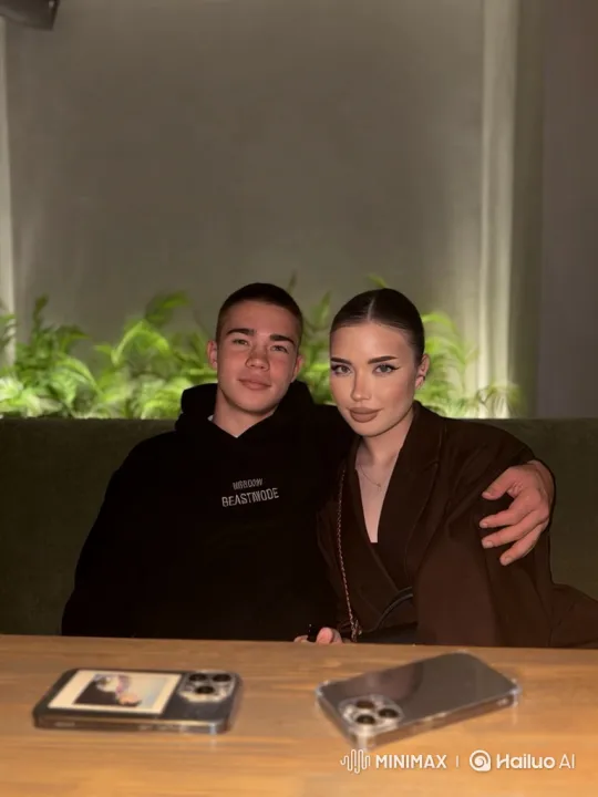 Young Family Shares Tender Moment with Daughter – AI Generated Video | Hailuo AI