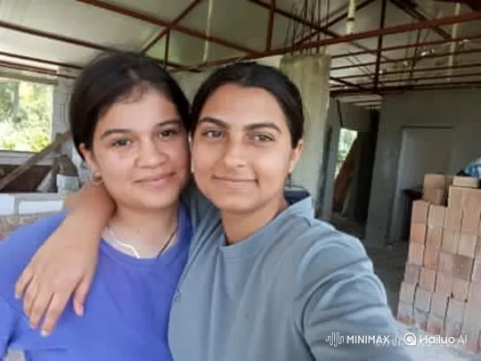 Family Reunion: Couple Embraces Their Laughing Daughter – AI Generated Video | Hailuo AI
