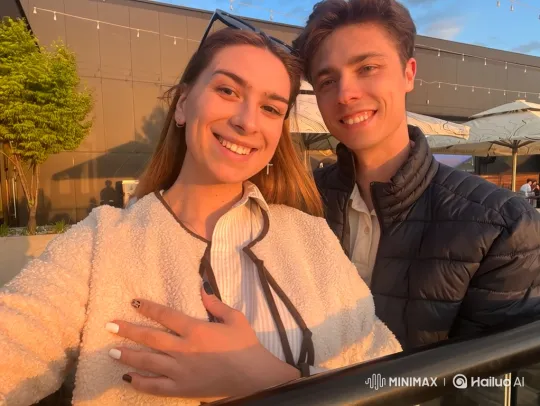 Family Embrace Captures Heartwarming Moment – AI Generated Video | Hailuo AI