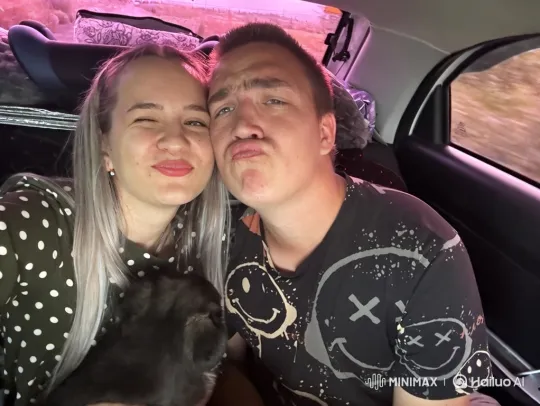 Young Family's Intimate Summer Evening Embrace – AI Generated Video | Hailuo AI