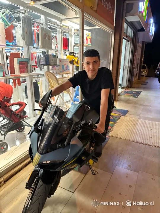 Young Man Detained by Police on Sidewalk – AI Generated Video | Hailuo AI