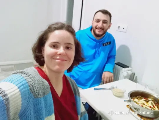 Couple Captures Joyful Moment with Meal – AI Generated Video | Hailuo AI